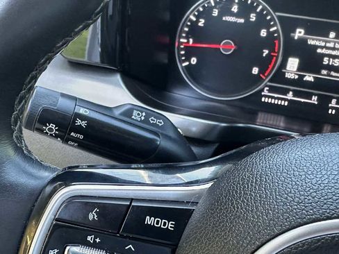 Used 2022 Kia Sorento S w/ Panoramic Sunroof Package FWD image 35