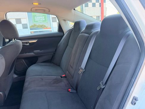 Used 2014 Nissan Altima 2.5 SV FWD image 22