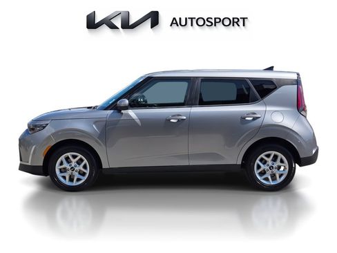 Certified 2025 Kia Soul LX w/ LX Technology Package FWD image 13