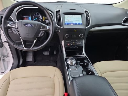Used 2019 Ford Edge SEL w/ Equipment Group 201A image 10