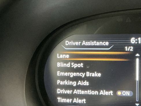 Used 2023 Nissan Kicks SV image 5