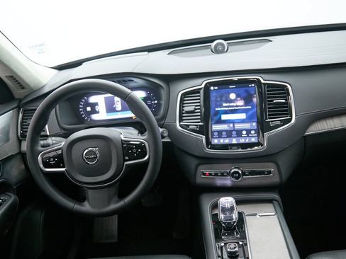 Used 2023 Volvo XC90 T8 Ultimate w/ Lounge Package AWD/4WD image 31