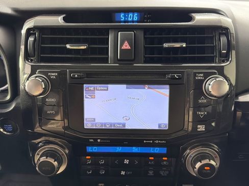 Used 2019 Toyota 4Runner Limited image 3