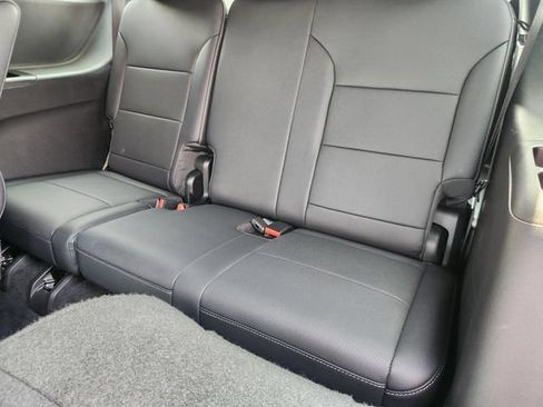 Certified 2026 Chevrolet Traverse LT AWD/4WD image 31