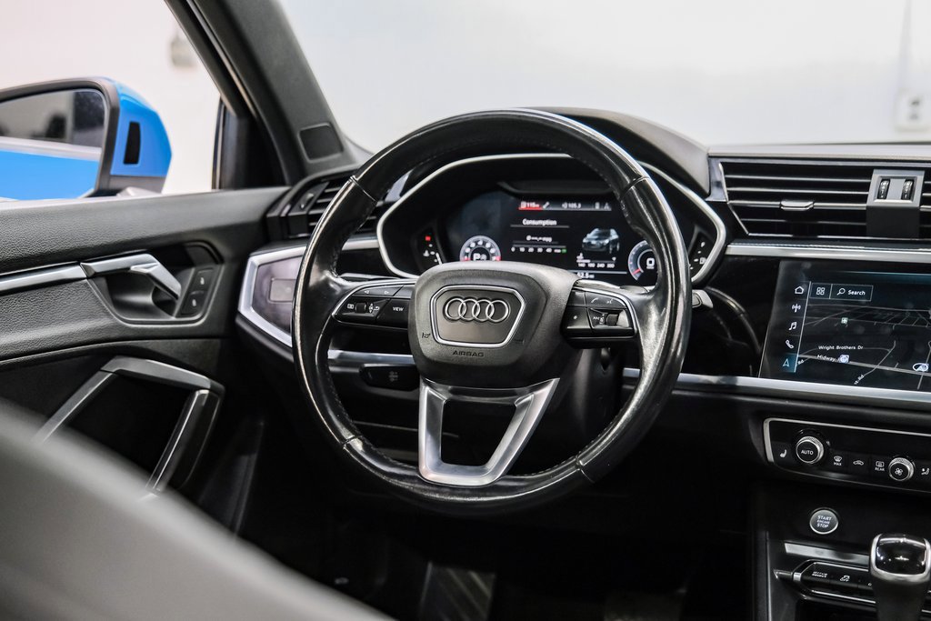 Used 2020 Audi Q3 2.0T Premium Plus w/ Premium Plus Package AWD/4WD image 16