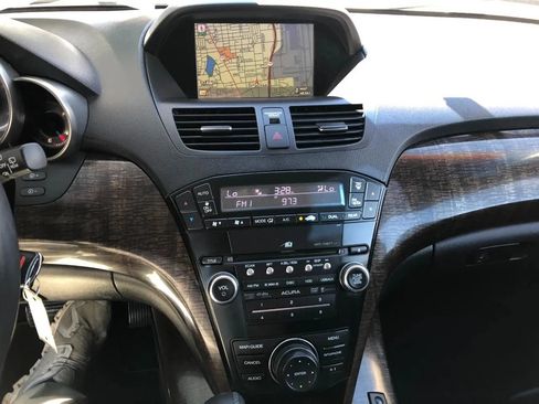 Used 2011 Acura MDX w/ Technology Package AWD/4WD image 19