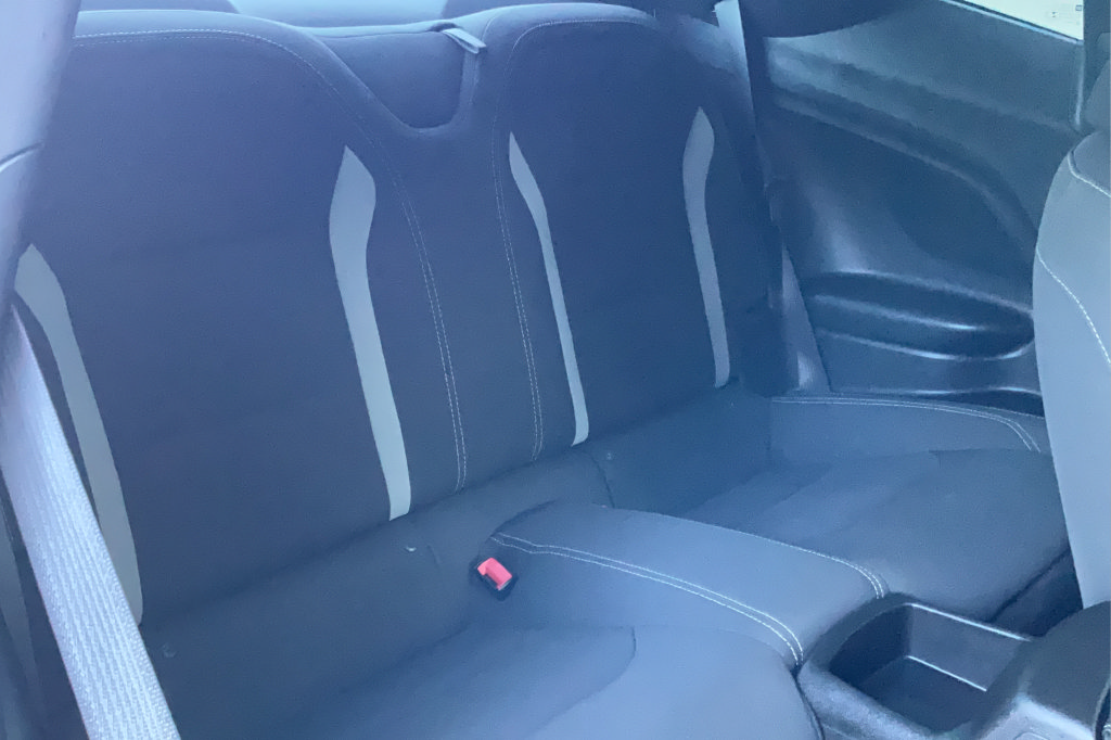 Used 2019 Chevrolet Camaro LS RWD image 18
