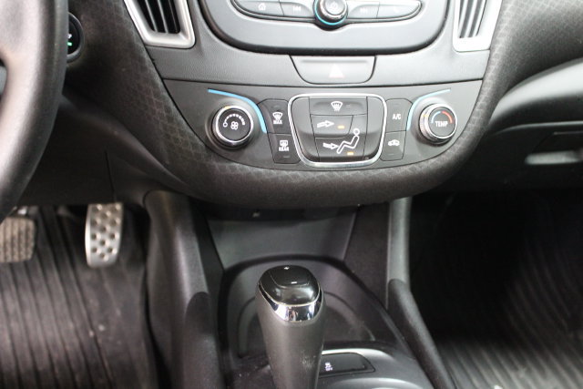 Used 2016 Chevrolet Malibu LS FWD image 19