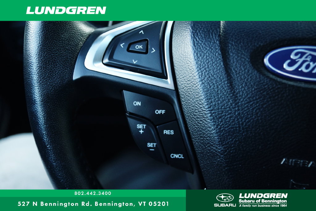 Used 2018 Ford Edge Titanium w/ Equipment Group 301A AWD/4WD image 16