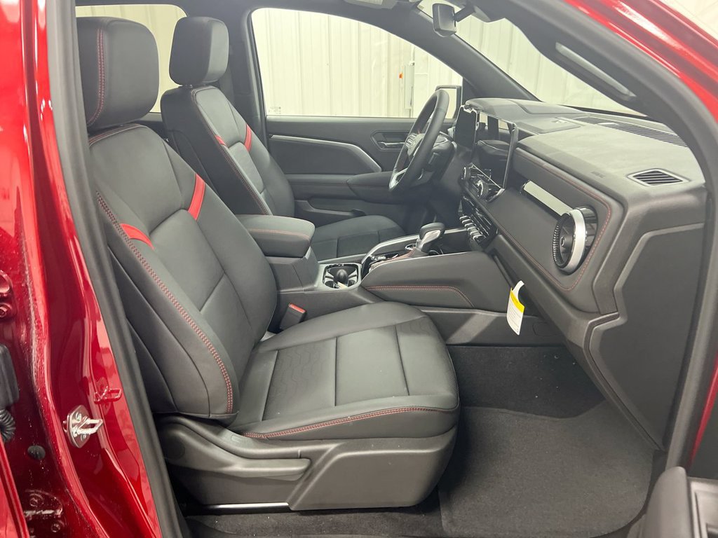 New 2026 Chevrolet Colorado Z71 w/ Technology Package AWD/4WD image 23