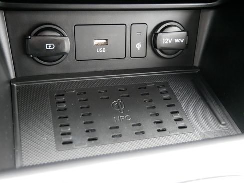 Certified 2023 Hyundai Kona Limited image 24