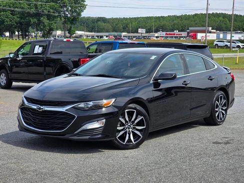 Used 2022 Chevrolet Malibu RS FWD image 1