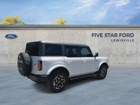 Used 2024 Ford Bronco Outer Banks AWD/4WD image 8