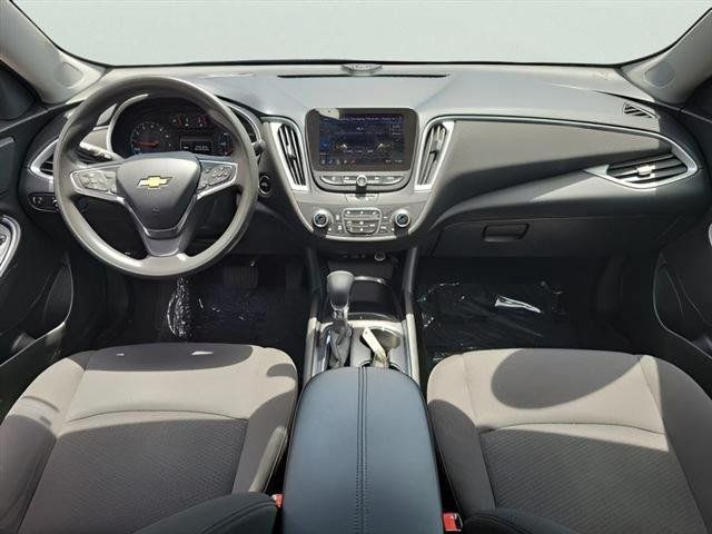 Used 2023 Chevrolet Malibu LT FWD image 22