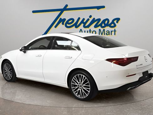 Used 2025 Mercedes-Benz CLA 250 4MATIC image 9
