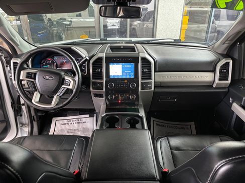 Used 2019 Ford F250 Lariat w/ Lariat Ultimate Package image 8