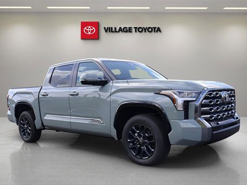 New 2025 Toyota Tundra Platinum image 7