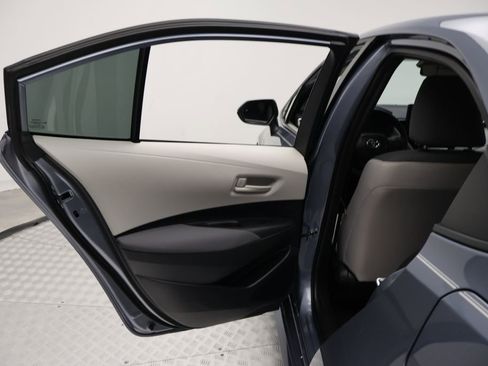 Certified 2025 Toyota Corolla LE FWD image 21
