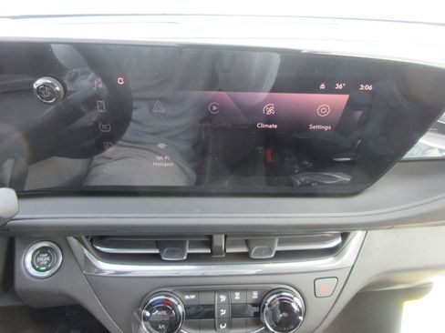New 2026 Buick Envista Sport Touring FWD image 17