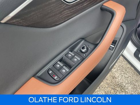 Used 2023 Audi Q7 2.0T Premium Plus w/ Premium Plus Package AWD/4WD image 15