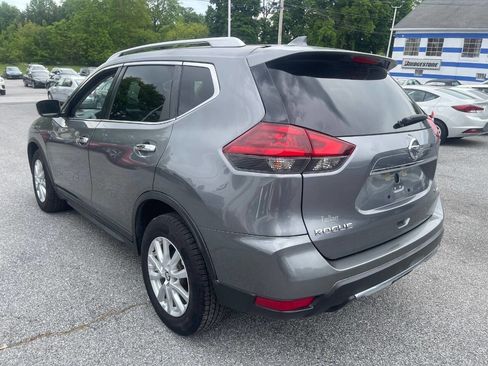 Used 2018 Nissan Rogue SV AWD/4WD image 8