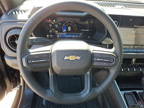 New 2026 Chevrolet Colorado W/T image 8