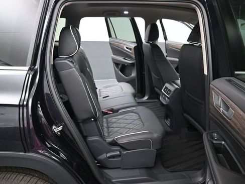New 2026 Volkswagen Atlas SEL Premium R-Line AWD/4WD image 13