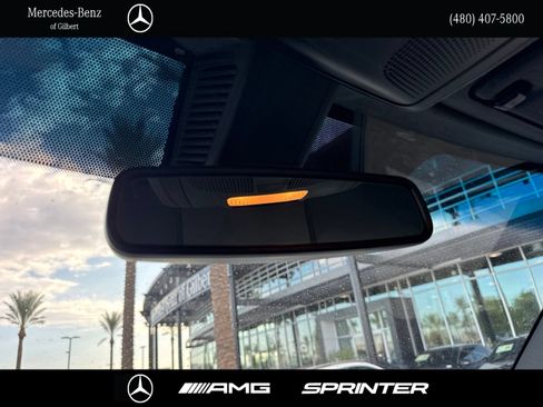 Used 2022 Mercedes-Benz Sprinter 2500 image 23