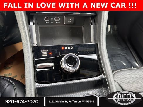 New 2025 Jeep Grand Cherokee L Limited w/ Luxury Tech Group II image 23