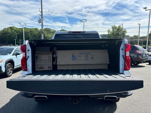 Used 2020 Chevrolet Silverado 1500 Custom Trail Boss w/ Custom Convenience Package AWD/4WD image 25