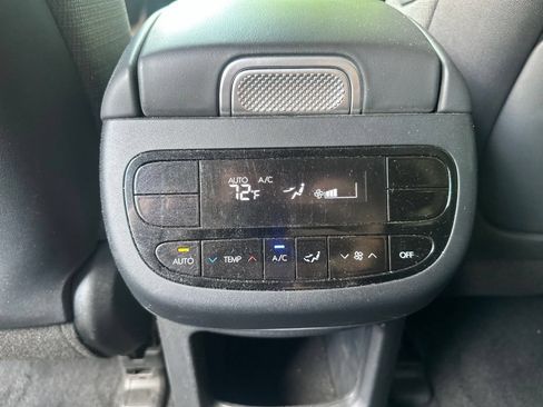 Used 2026 Hyundai Ioniq 9 SE AWD/4WD image 17