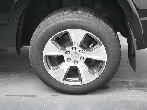 Used 2020 RAM 1500 Laramie image 4