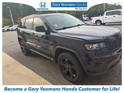 Used 2019 Jeep Grand Cherokee Laredo