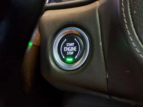 Used 2021 GMC Yukon XL SLT image 26