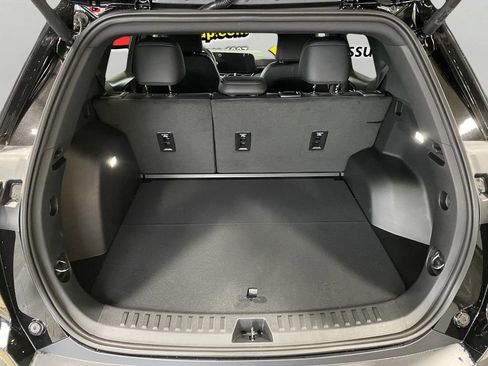 New 2026 Chevrolet Equinox LT w/ Convenience Package II image 13