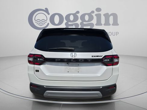 Used 2023 Honda Pilot EX-L image 5