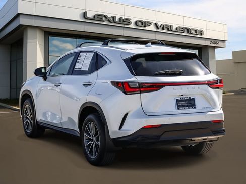 Certified 2025 Lexus NX 250 FWD w/ Premium Package image 2