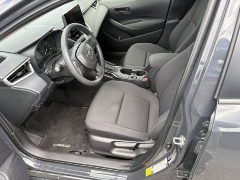 Certified 2023 Toyota Corolla LE w/ Carpet Mat Package (TMS) FWD image 3
