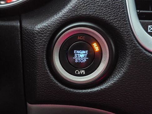 Used 2019 Dodge Durango SXT AWD/4WD image 19
