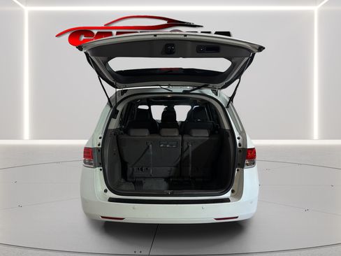 Used 2014 Honda Odyssey Touring image 22