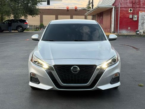 Used 2021 Nissan Altima 2.5 SV FWD image 5