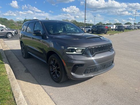 Used 2024 Dodge Durango GT AWD/4WD image 2
