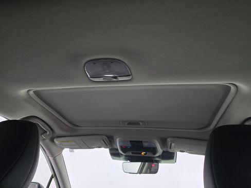 New 2026 Subaru Crosstrek 2.5i Limited w/ Crosstrek Mirror Package AWD/4WD image 34