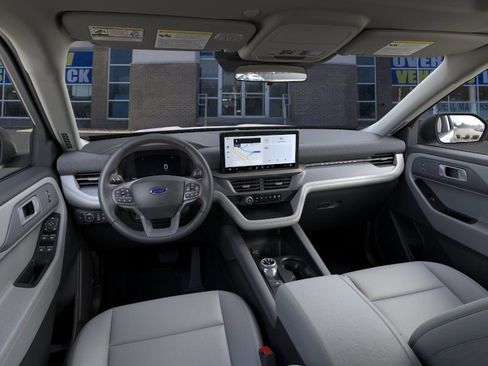 New 2026 Ford Explorer Active w/ Active Comfort Package AWD/4WD image 9