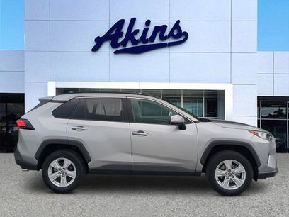 Used 2021 Toyota RAV4 XLE w/ Convenience Package