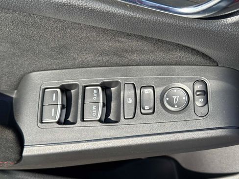 Certified 2023 Honda Civic Type R image 18