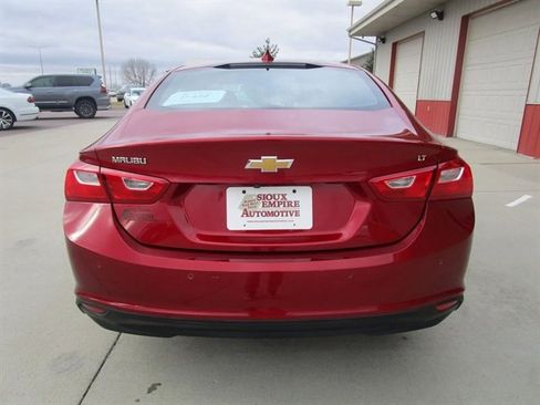 Used 2024 Chevrolet Malibu LT image 8