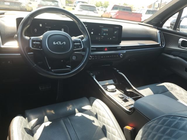 Used 2025 Kia Sorento SX Prestige AWD/4WD image 9