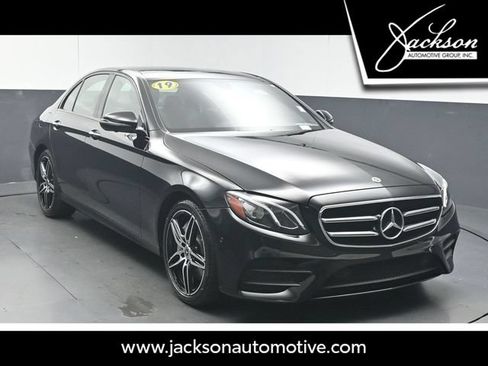 Used 2019 Mercedes-Benz E 450 4MATIC Sedan image 1
