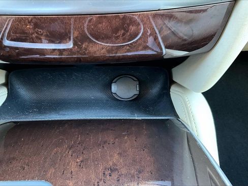 Used 2017 INFINITI QX60 Luxe w/ Deluxe Technology Package image 18